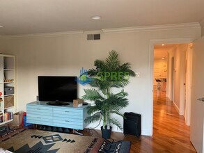 5425 Fifth Ave in Pittsburgh, PA - Building Photo - Building Photo