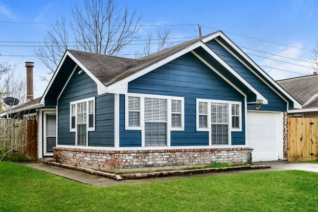 9323 Crescent Moon Dr in Houston, TX - Building Photo - Building Photo