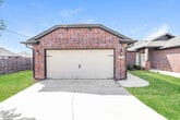 1132 Merlin Dr