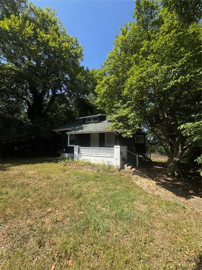 8467 Lackland Rd in St. Louis, MO - Building Photo - Building Photo