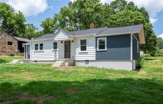 3140 S Stratford Rd in Winston-Salem, NC - Building Photo - Building Photo