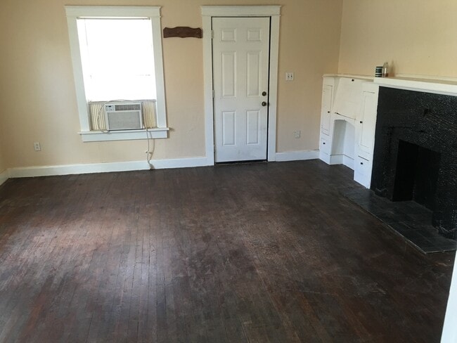 property at 2022 15th St