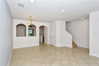 7930 Moonstone Dr in Sarasota, FL - Building Photo - Building Photo