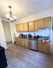 1510 Tremont St, Unit 3 in Boston, MA - Building Photo - Building Photo