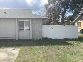 2734 Coral Reef Dr in Orlando, FL - Building Photo - Building Photo