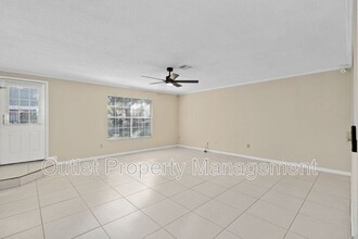 3047 Oak Park Way in Orlando, FL - Building Photo - Building Photo