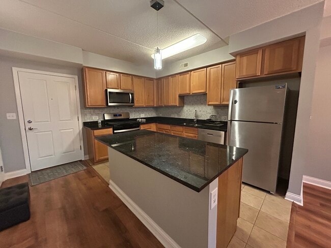 3400 N Old Arlington Heights Rd in Arlington Heights, IL - Building Photo - Building Photo