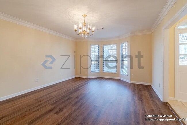 8533 Sawyer Brown Rd