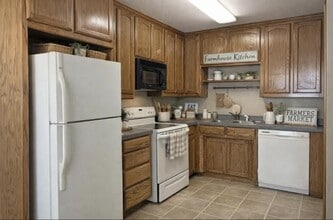 3120 Conveyor Dr in Joshua, TX - Building Photo - Building Photo