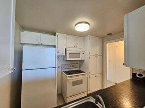 55 Sea Park Blvd in Satellite Beach, FL - Building Photo - Building Photo