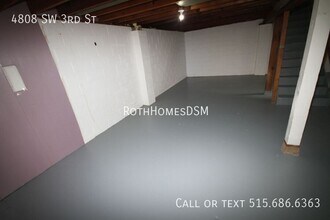 4808 SW 3rd St in Des Moines, IA - Building Photo - Building Photo