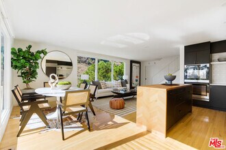 1311 Braeridge Dr in Beverly Hills, CA - Building Photo - Building Photo