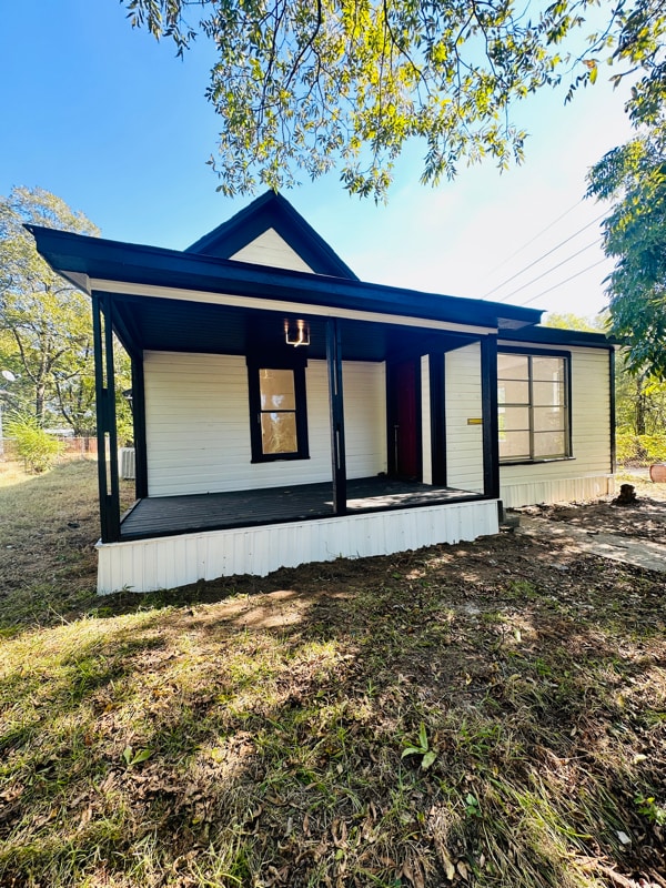 property at 2300 Bryan St