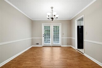 2684 Forest Way NE in Marietta, GA - Building Photo - Building Photo