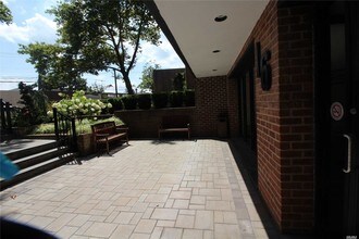 16 Main St-Unit -3K in East Rockaway, NY - Building Photo - Building Photo