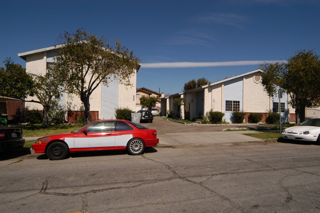 909 Ventura St in Santa Paula, CA - Building Photo - Building Photo