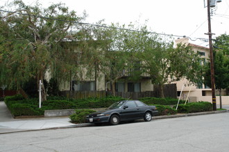 603 Woodside Way in San Mateo, CA - Building Photo - Building Photo