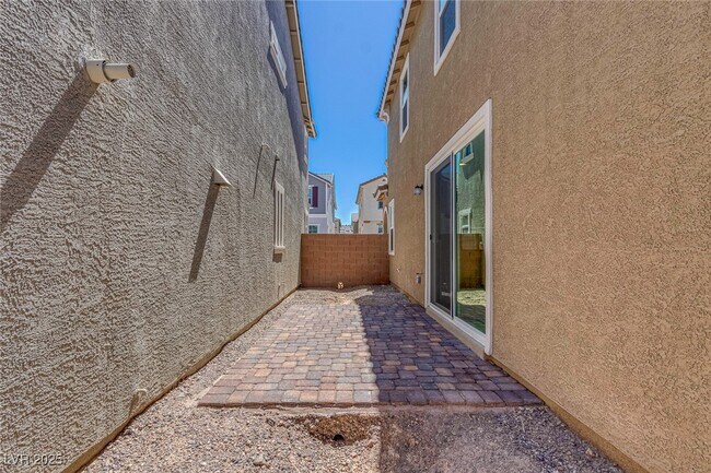 property at 2757 Pellaro Walk