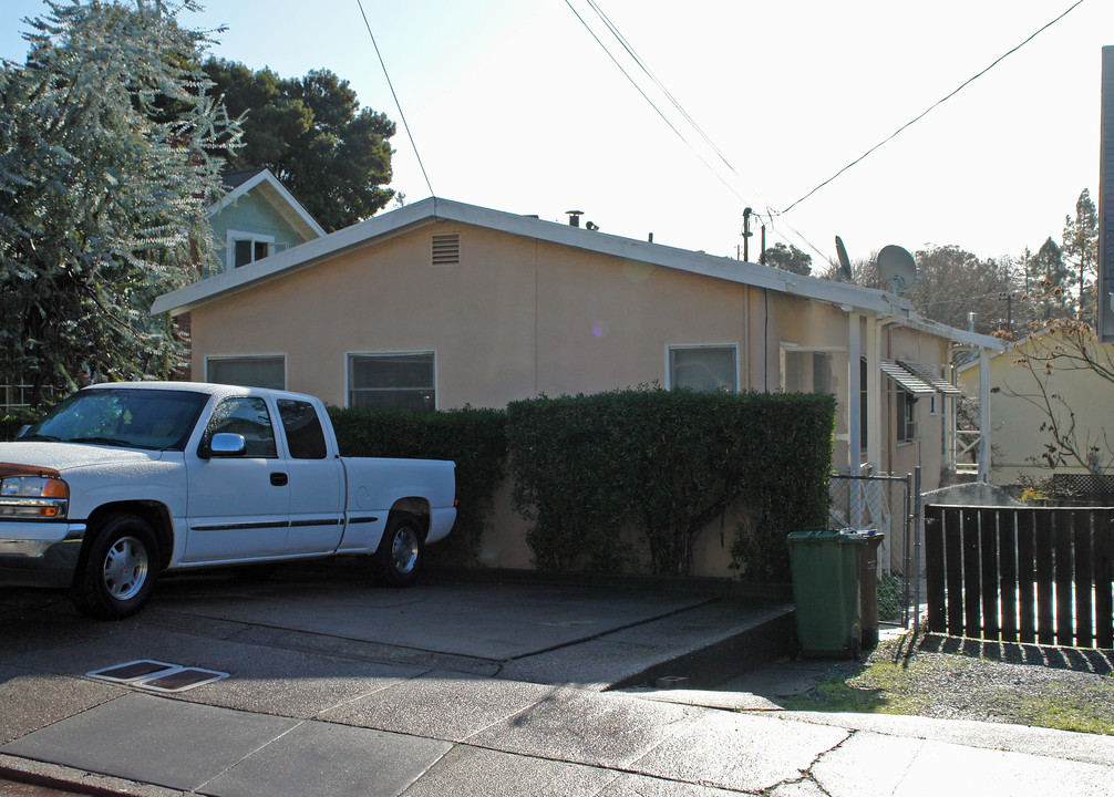 260-264 278 Union St in San Rafael, CA - Building Photo