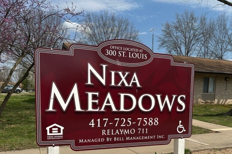 Nixa Meadows in Nixa, MO - Building Photo