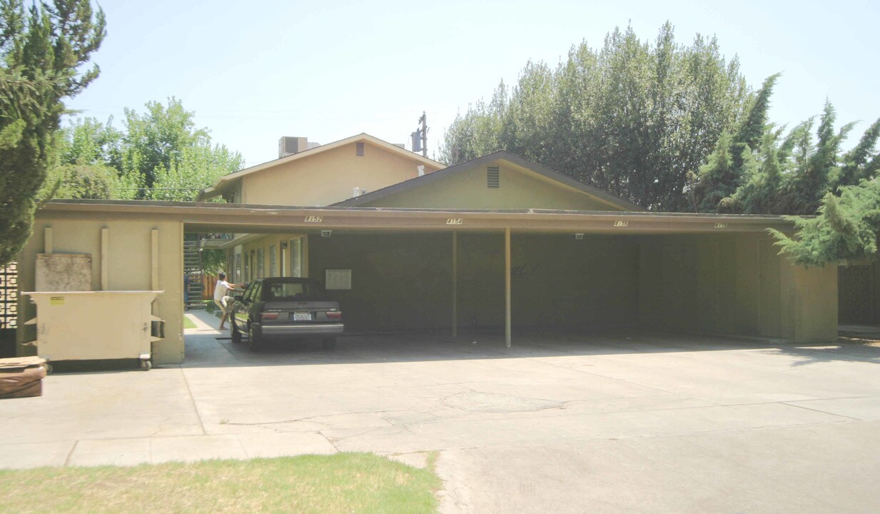 4152-4158 E Ashlan Ave in Fresno, CA - Foto de edificio