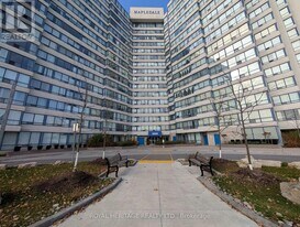 3050 Ellesmere Rd in Toronto, ON - Building Photo