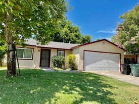 7361 Washburn Way in North Highlands, CA - Building Photo