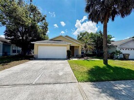 1509 Indian Oaks Trail in Kissimmee, FL - Building Photo