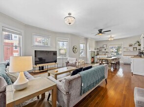 258 Dorchester Ave in Cincinnati, OH - Building Photo - Building Photo