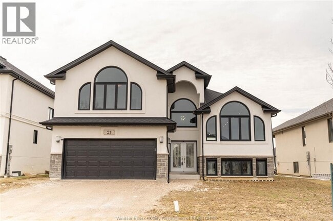 property at 21 Noble CRT