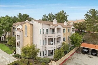 2525 San Gabriel Way, Unit 108 in Corona, CA - Foto de edificio - Building Photo