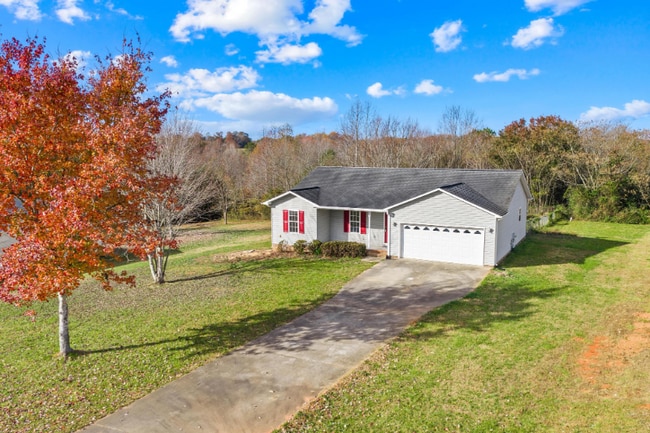 304 Walkers Ridge Dr in Shelby, NC - Building Photo - Building Photo