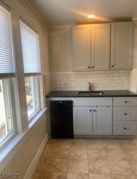 10 Hagert St in Nutley, NJ - Building Photo - Building Photo