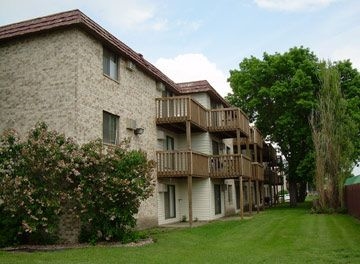 NBC Village in Sioux Falls, SD - Foto de edificio