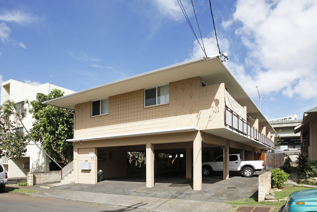 1226 Matlock Ave in Honolulu, HI - Building Photo