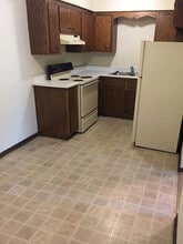Green Meadows Apartments-Fond du Lac in Fond du Lac, WI - Building Photo - Building Photo
