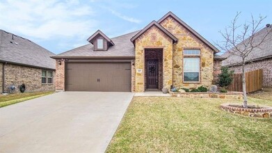 265 Sugar Creek Ln in Saginaw, TX - Building Photo - Building Photo