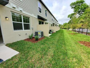 1578 Grand Rue Dr in Casselberry, FL - Building Photo - Building Photo