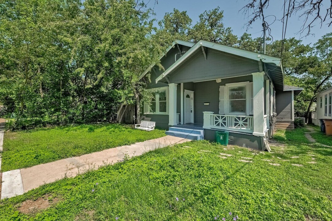 610 W 35th St in Austin, TX - Building Photo