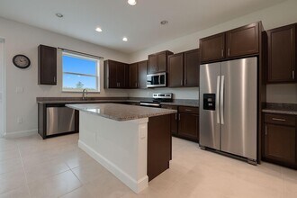 5703 Lodgepole Ln in Westlake, FL - Building Photo - Building Photo