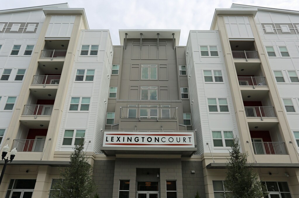 Lexington Court Apartments in Orlando, FL