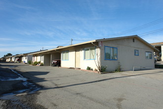 828-830 Garner Ave in Salinas, CA - Building Photo - Building Photo