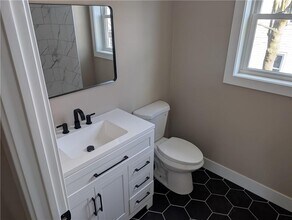 56 Diamond St in Providence, RI - Building Photo - Building Photo