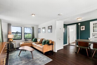 Duane Street in Los Angeles, CA - Building Photo - Interior Photo