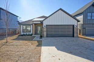 512 NW 175th St in Edmond, OK - Building Photo