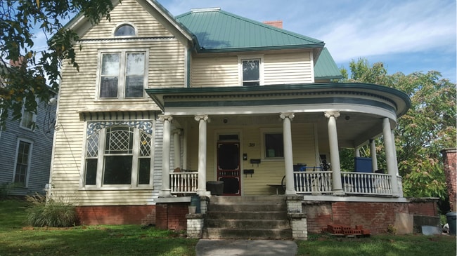 319 Deaderick Ave, Unit Apt. 102