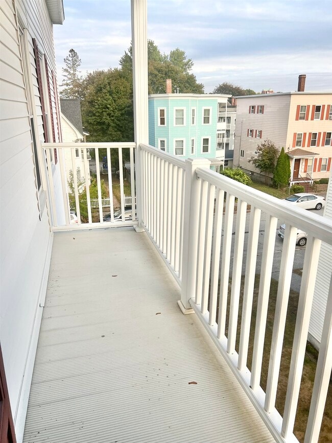578 Dubuque St in Manchester, NH - Building Photo - Building Photo