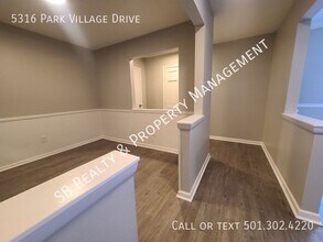 5316 Park Village Dr in Little Rock, AR - Building Photo - Building Photo
