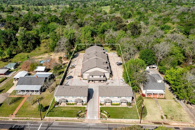 Asheville on Marshall in Henderson, TX - Building Photo - Building Photo