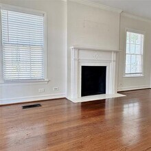 4138 Grassmere Ln in Dallas, TX - Building Photo - Building Photo